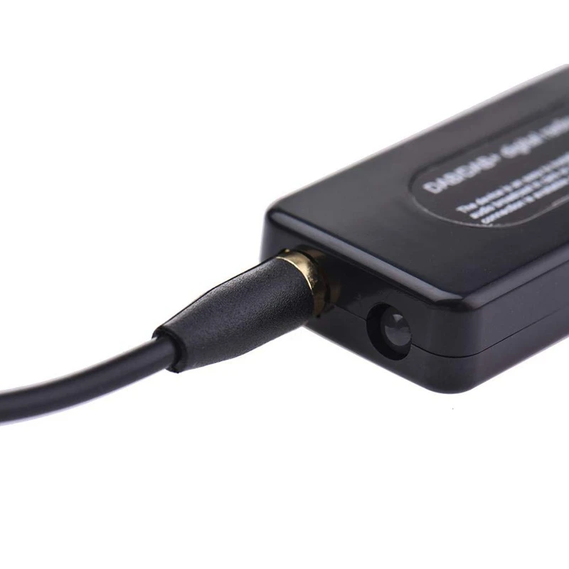 Розничная продажа DAB Автомобильный цифровой аудио радио приемник USB плеер 2 0