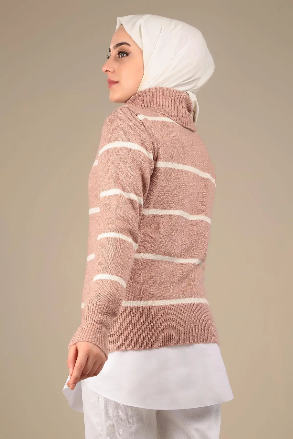 

Fishing Striped Collar Sweater Women Muslim Sweater