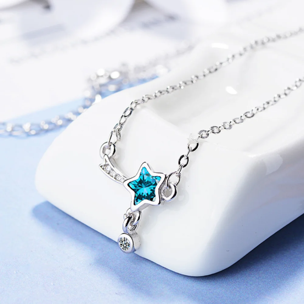 

Fashionable and fresh blue crystal mini cute five-pointed star small star short necklace clavicle chain fine ladies necklace