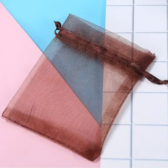 Коричневый 100pcs/Lot Organza Drawstring Bags 5x7 7x9 9x12 10x15cm Jewelry Packaging Bags Wedding Christmas Birthday Gift Packing Pouces - Цвет: Коричневый