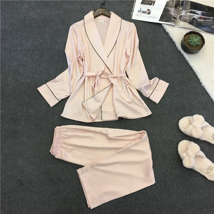 

Spring New Ladies Imitation Silk Summer Pajamas Lapel Leisure Silk Home Service Long-sleeved Trousers Two-piece Suit