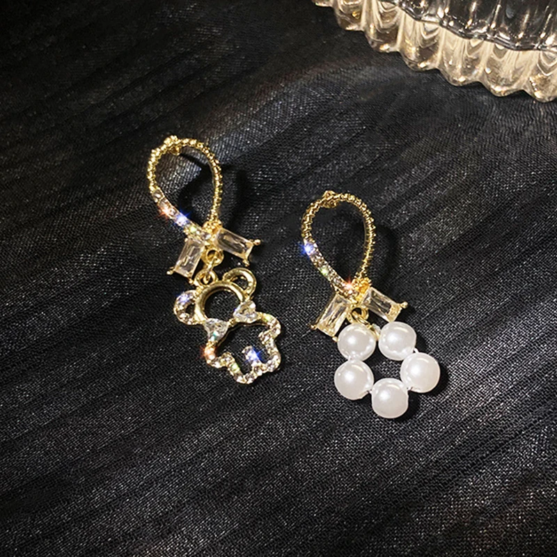 

Luxury 14K Real Gold Asymmetrical Cute Small Bear Earrings for Women Jewelry Brilliant AAA Zirconia S925 Silver Needle Stud