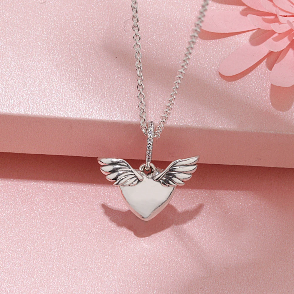 

European and American new Panjia s925 necklace female zircon pav angel wings love necklace gift 398505C01