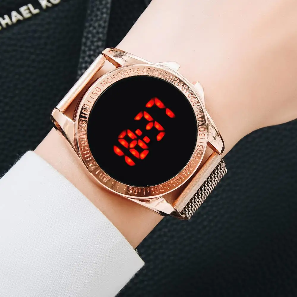 

Luxus Rose Gold Magnetische Uhren Fur Frauen Armband Mode Digitale Rote LED Zifferblatt Kleid Quarz Uhr Damen Gold Armbanduhr