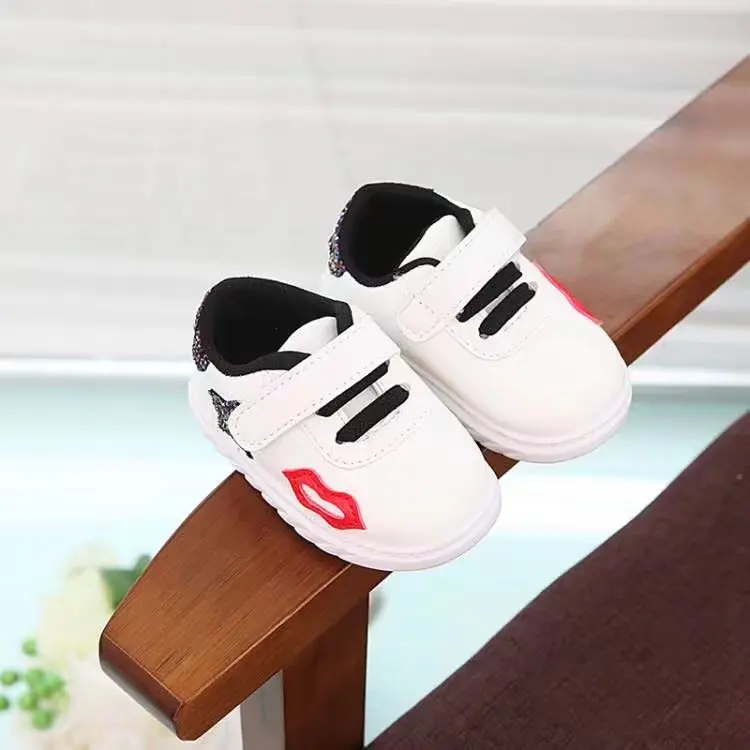 

New Children Shoes Boys Sport Running Shoes Baby Fashion Sneakers Toddler Kids Cute Star Baby Girl Shoes Light and Comfortable