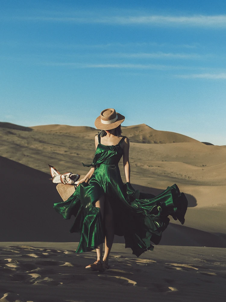 

IRINAMS071 Spring Summer 2021 Original Design New Arrivals Women Vintage Satin Long Backless Dress