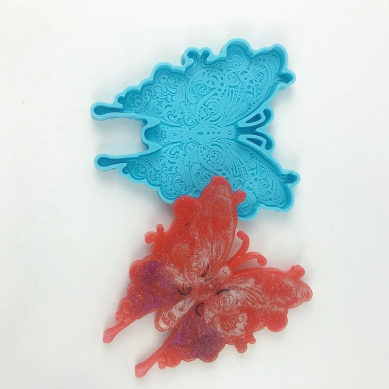 

Креативный коврик в виде бабочки