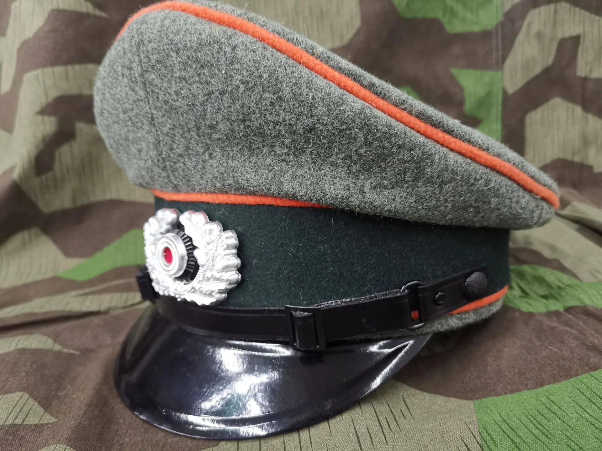 WW2 E.M.D German   Hat  Wool   Suit Field gray M36 MP
