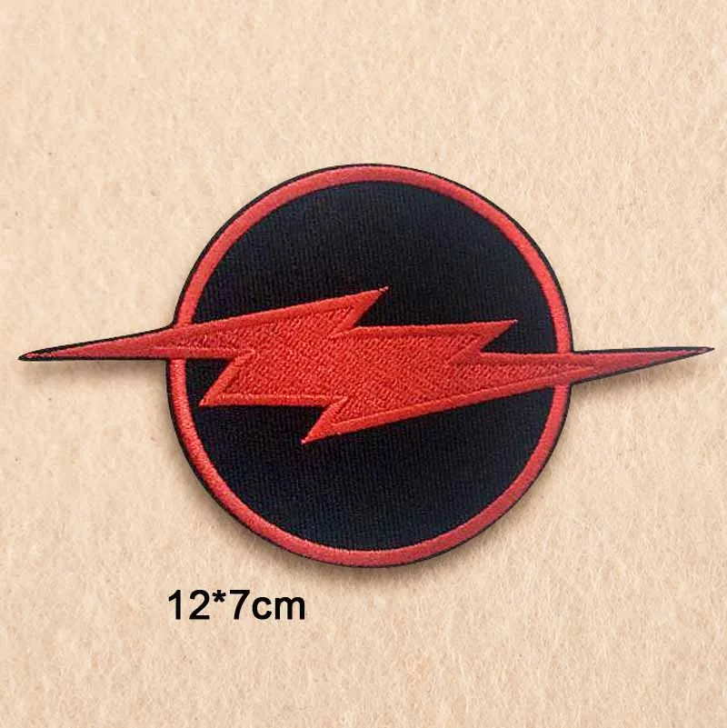 Нашивки с вышивкой на одежду в стиле панк