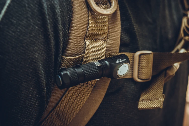 Manker E02 220 люмен CREE XPG3/180lm Nichia 219C светодиодный светильник-брелок мини EDC светодиодный светильник-вспышка с реверсивным зажимом и магнитным хвостом
