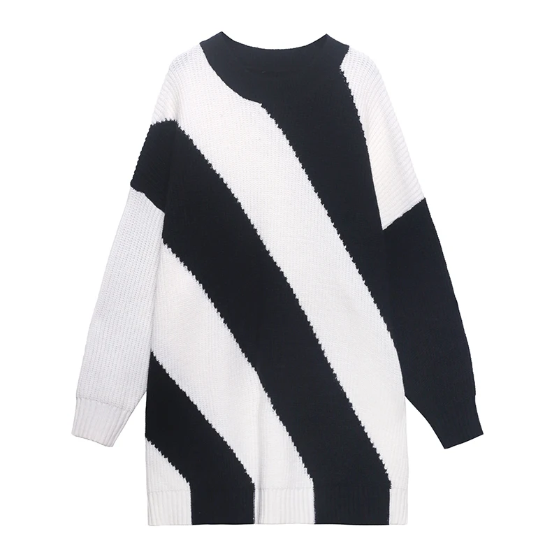 

XUXI Black And White Striped Sweater Women Loose Fashion Thick O-Neck Casual Kniting Pullovers Streetwear Long Sleeve FZ3537