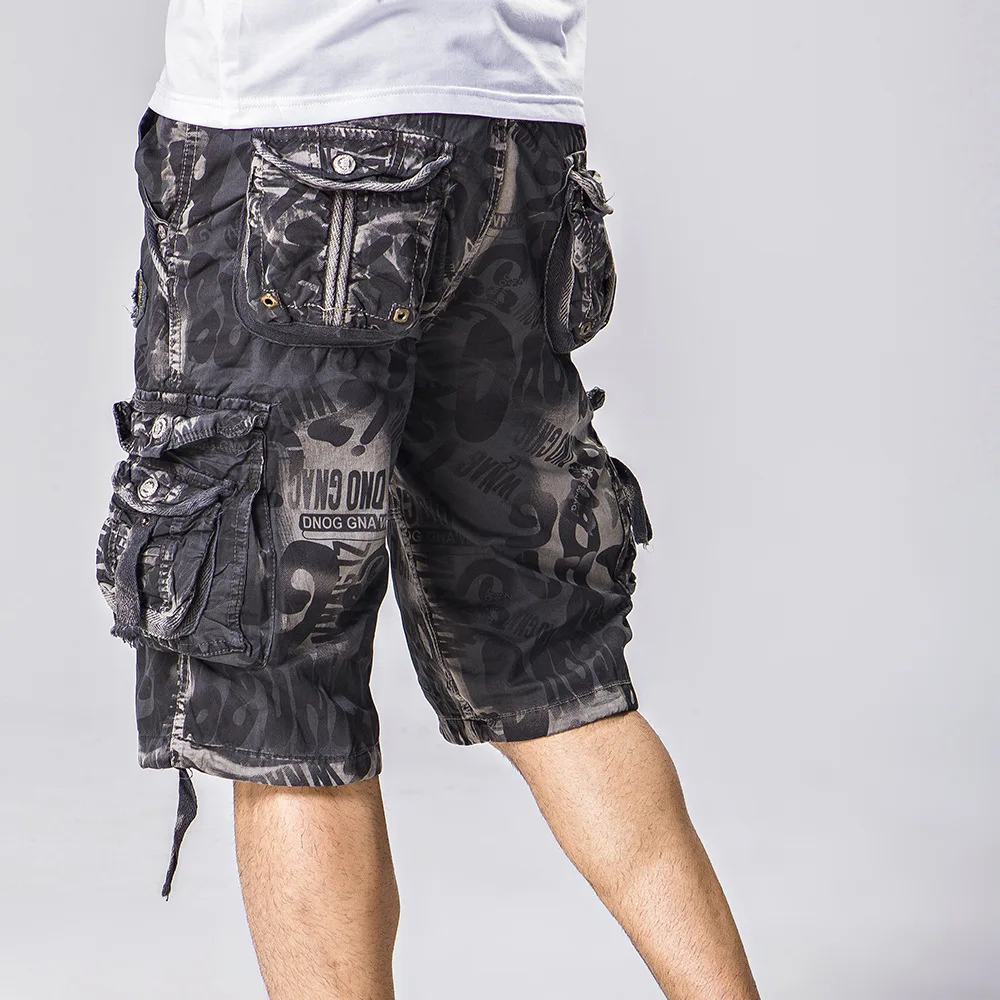

iSurvivor 2021 Men's New Summer Fashion Mid-waist Cotton Overalls Loose Cropped Leopard Multi-Pocket Camouflage Shorts