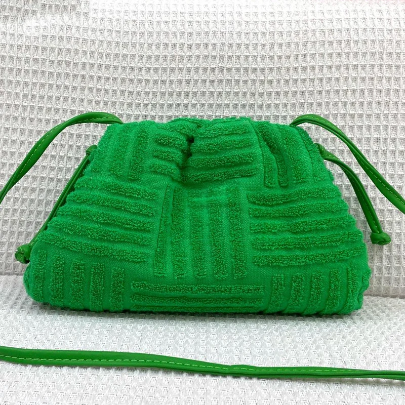 

Дизайн, ретро, ​​однотонный, нестандартный, большой емкости, клатч, новинки, облачная мульти-сумка, INS, мода, диагональ, сумка через плечо, мн...