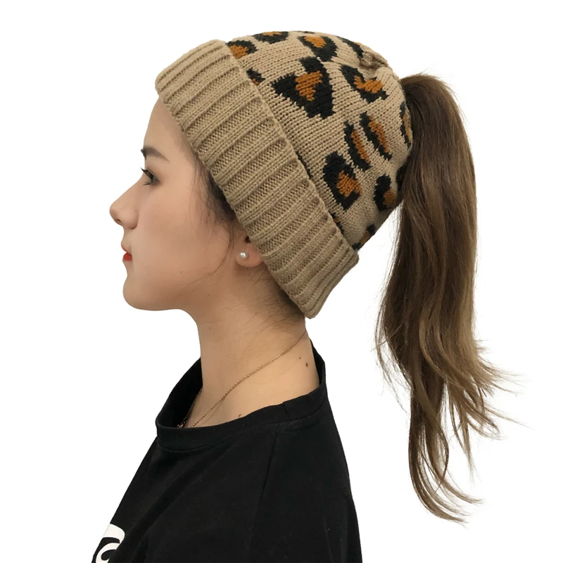 

1 Pcs Winter Knitting Wool Hat Fashion Leopard Print Keep Warm Soft Woman Adjustable Ponytail Beanies Knit Hats Accessories