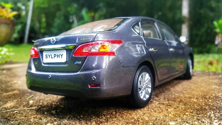 Высокое качество 1:18 Sylphy модель из цинкового сплава, имитация литого металла седан модель коллекция, Изысканные Подарки