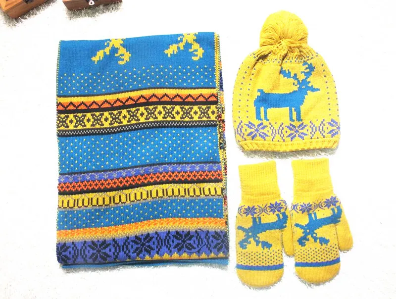 Рождественский подарок олененок из трех частей шарф шапка перчатка три части