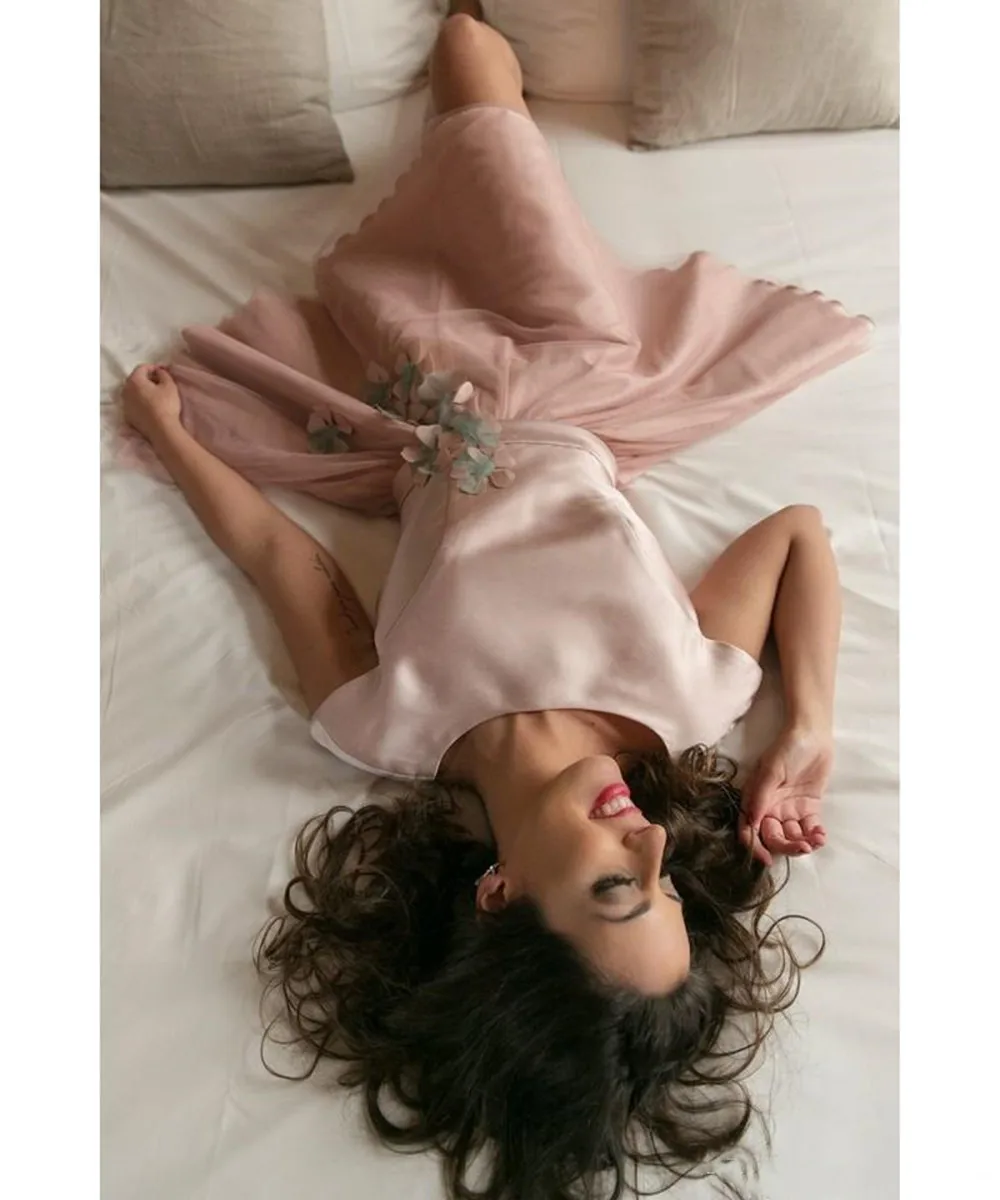 

Blush Pink Junior Homecoming Dresses Jewel Neck Cap Sleeves Flowers Appliques Organza Short Graduation Party Dress Cocktail Gown