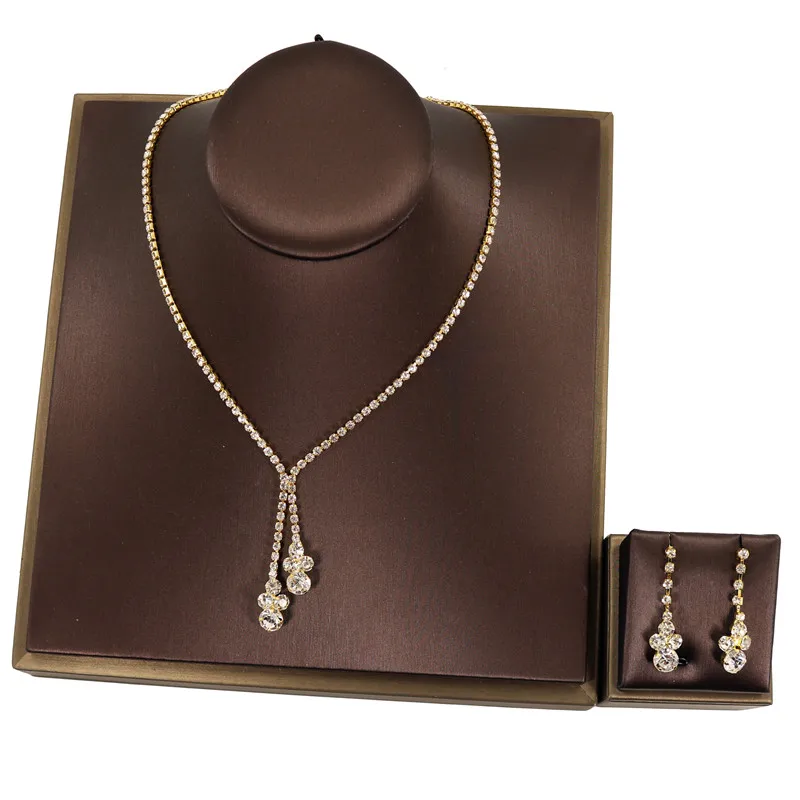 

Wholesale Luxury Bling Rhinestone Bride Necklace Earrings Set Wedding Bride Fashion Pendant Jewelry Handmade Accessories Gift