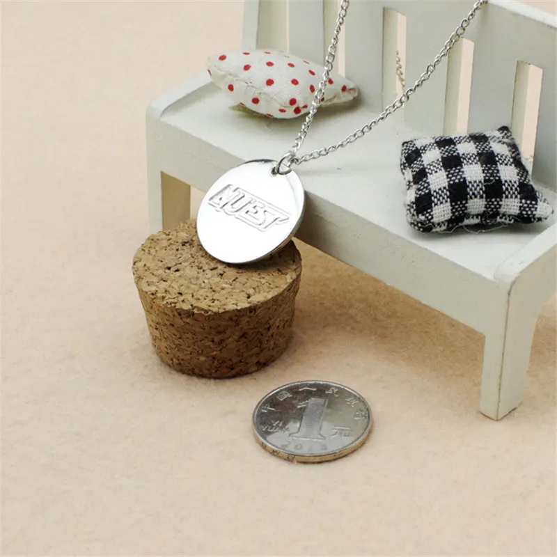 

Kpop NUEST LOGO Simple Silver Color Round Pendant Necklace Women Bijoux Femme Jewelry Collares A20588