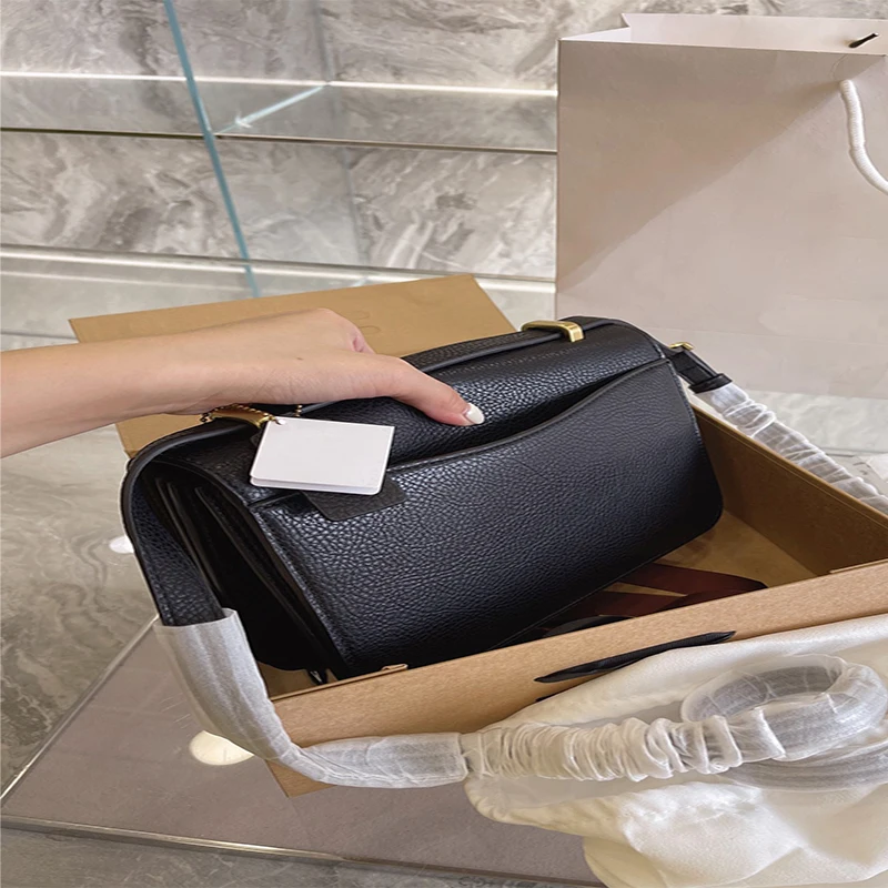 

Women's new explosive style leather square small cute shoulder bag classic high-end retro all-match diagonal bag