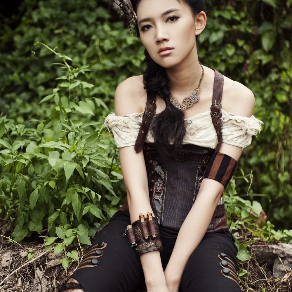 Рисунок 6 - Винтажный готический браслет на