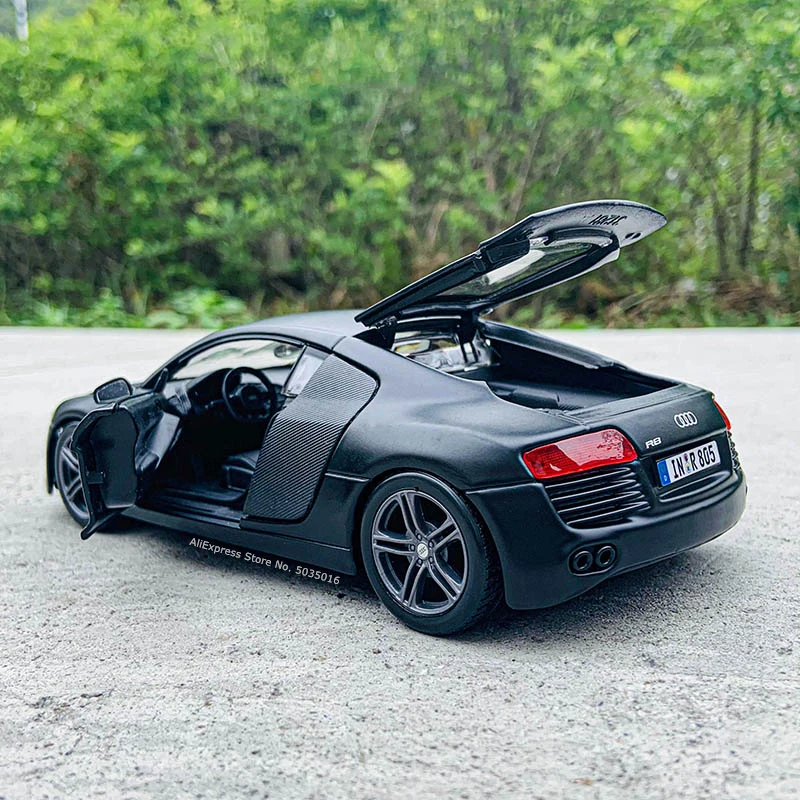 Спортивный автомобиль Maisto 1:24 Audi R8 авторизованный производитель модель