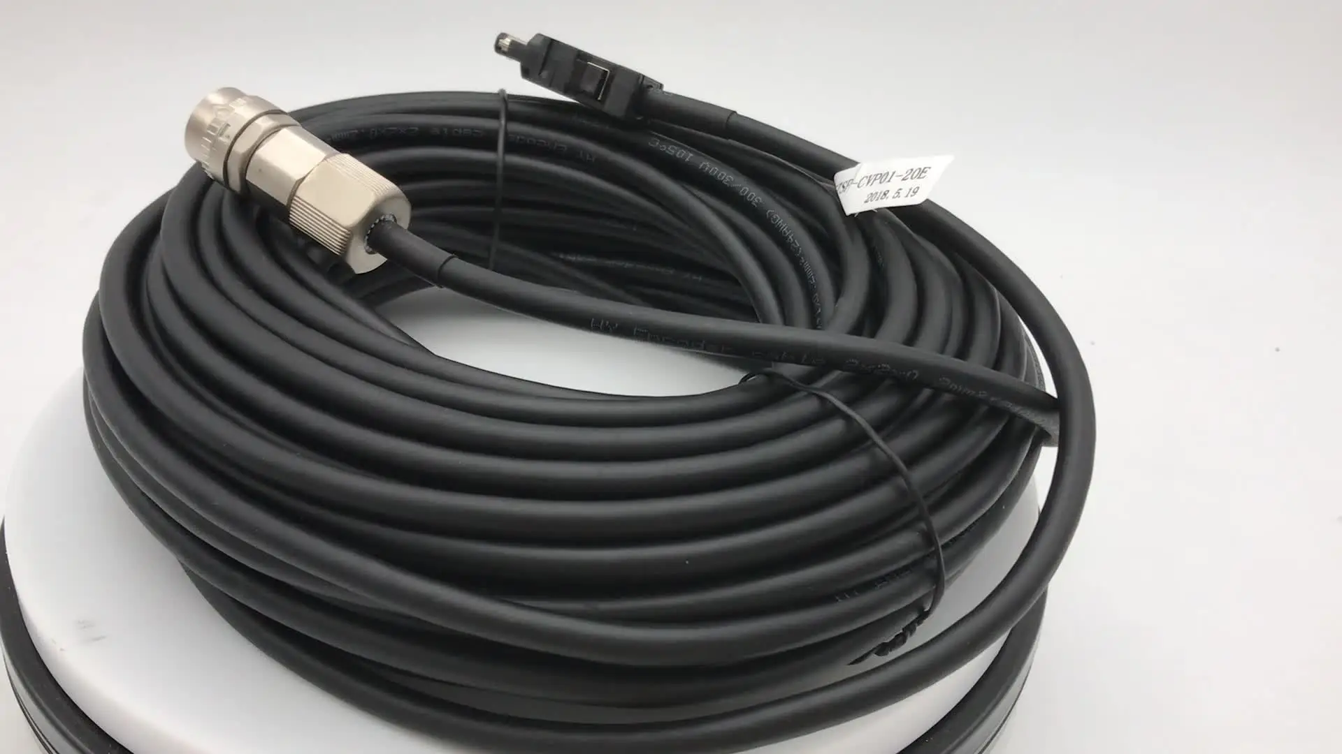 

100% new and original MITSUBISHI servo Connecting cable MR-J3ENSCBL5M-L