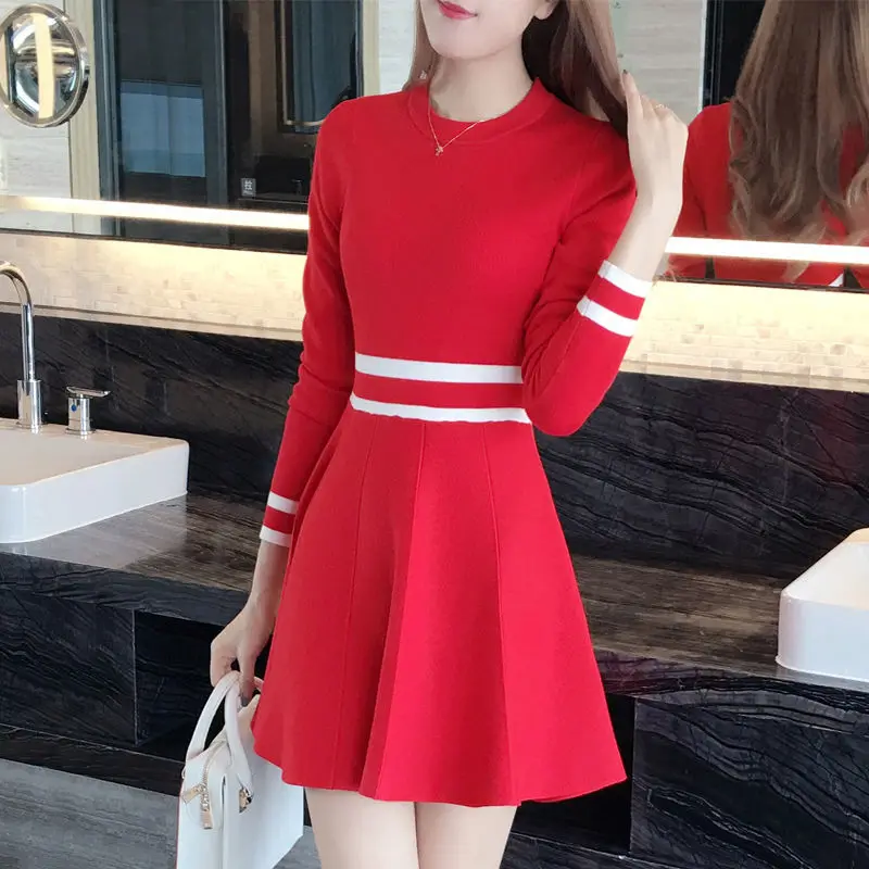 

Fall/winter 2020 new knitted dress female Korean temperament waist slim long sleeve slim bottoming fairy skirt