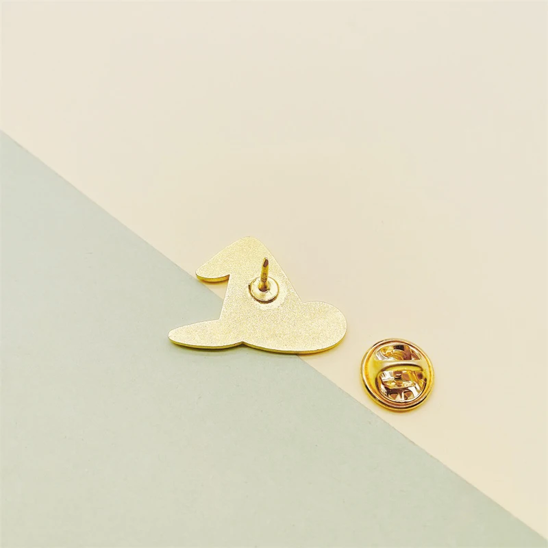 Креативные эмалированные булавки в стиле панк Хэллоуин Череп Волшебная книга