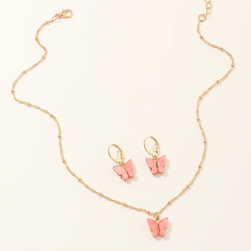 Женское колье с подвеской бабочкой Корейская версия ожерелья до ключиц