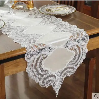 

Europe embroidered table runner table flag cover Lace High-end luxury TV cabinet fabric classical coffee table flag embroidery