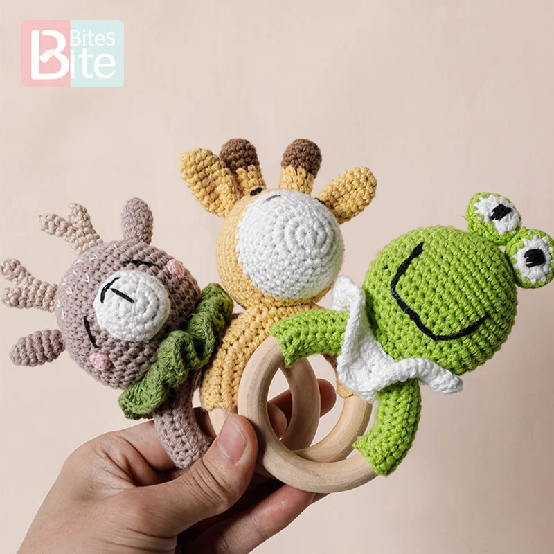 

Bite Bites 1PC Baby Rattle Toys Amigurumi Intelligence Grasping Gums Hand Bell Rattle Funny Educational Toddler Children's Toys
