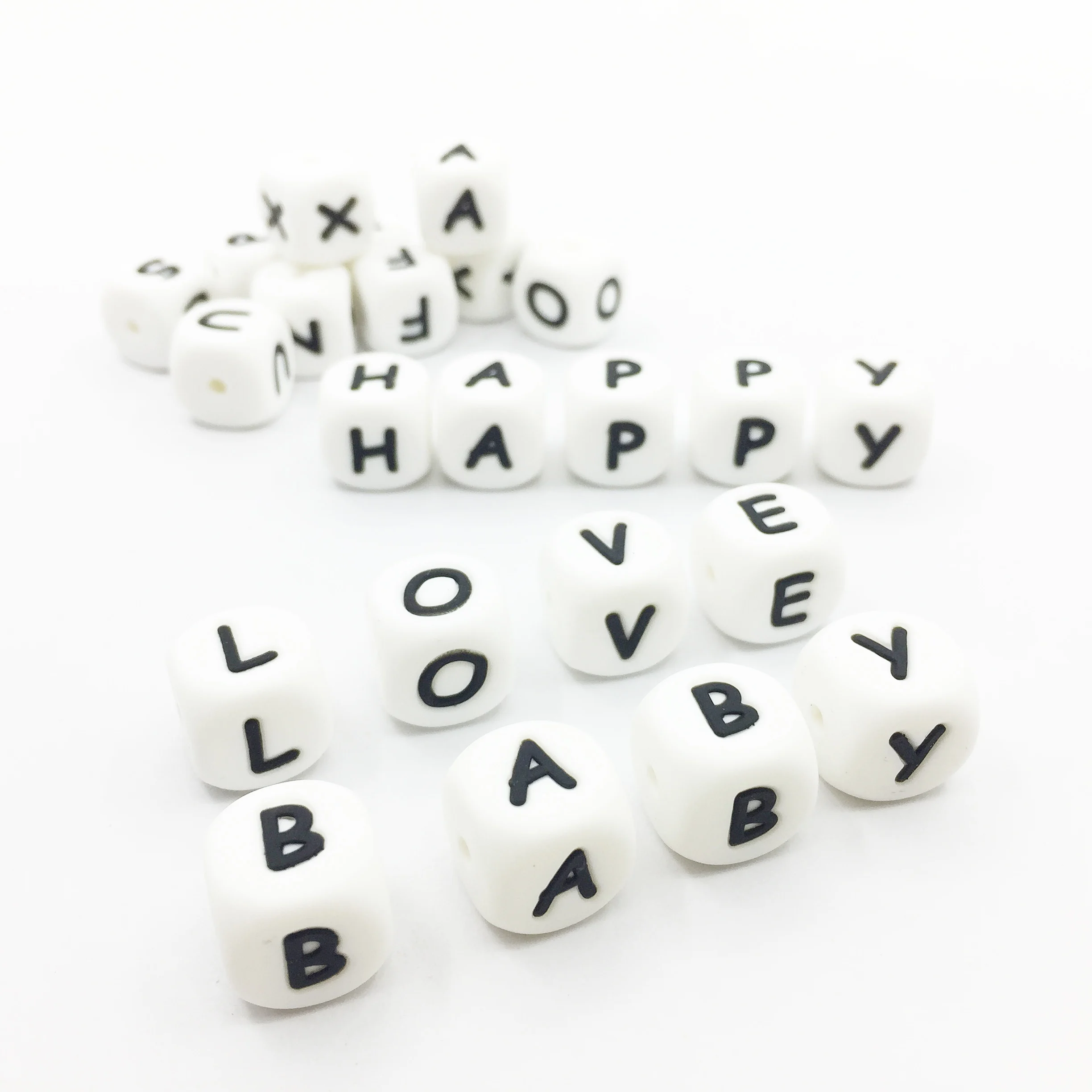 10 шт./лот силиконовые бусины с буквами детский Прорезыватель для имени на соске