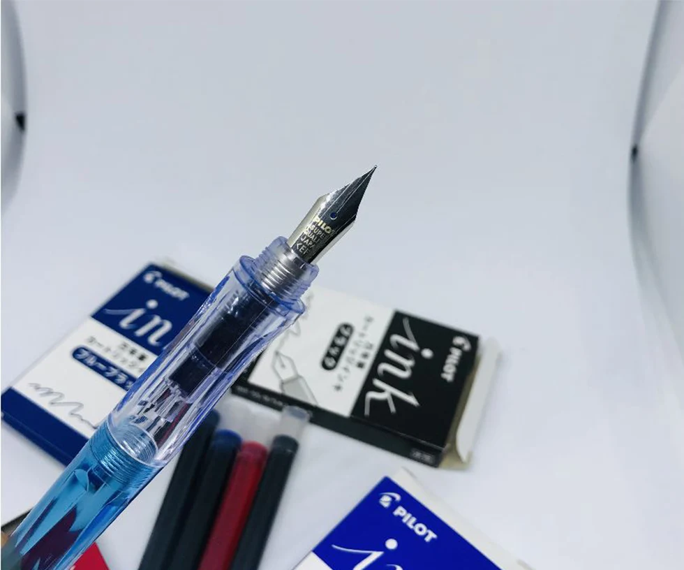 Pilot Роскошные прозрачные перьевые/каллиграфическая ручка Ergo Grip Extra Fine NibClear/черный маркер японская ручка для студентов