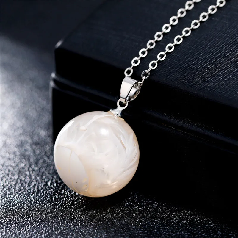 

Cute Female White Purple Necklace Charm Silver Color Chain Necklaces For Women Small Round Pendant Wedding Necklace