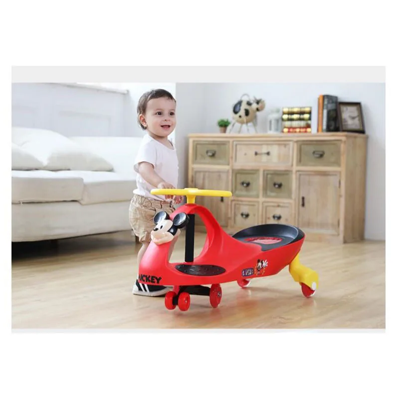 Детский крученый автомобиль от бренда disney для детей 1-3-5 лет детский йо-йо ходунки
