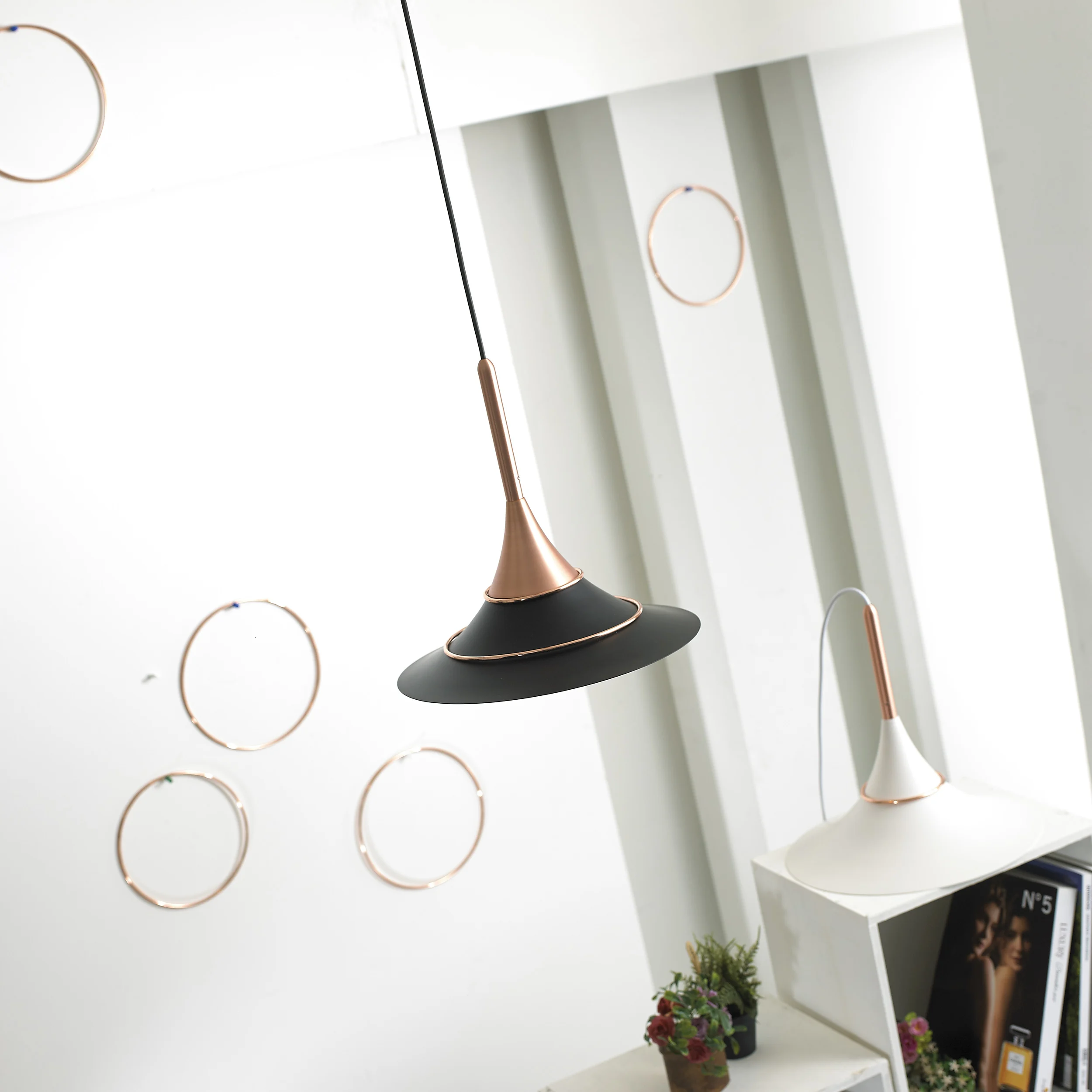 2019 модные товары для дома в форме рога Подвесная лампа освещение салона Кофейня