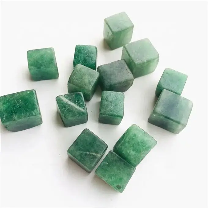 

MOKAGY 20mm-25mm Natural Quartz Green Strawberry Crystal Cube Gravel Tumble Stone 10pc