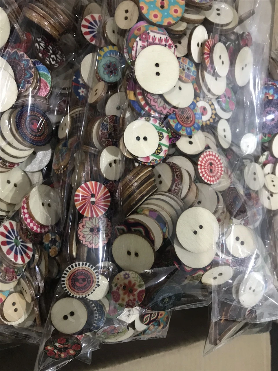 

100 Pieces 15/20/25mm Wooden Round Painted Vintage Button for Clothing Decoration DIY Crafts Home Sewing Accessories K