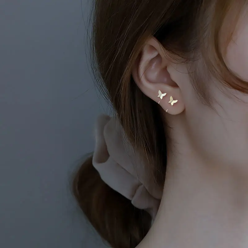 

Fashion Elegant Crystal Butterfly Clip Earrings For Women No Piercing Fake Cartilage Cute Statement Korean Earring Gifts