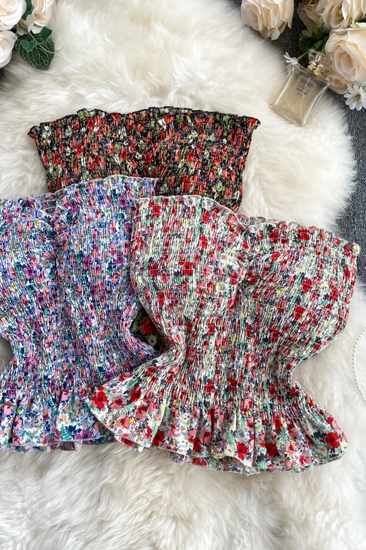 

ZOSOL INS Floral Bottoming Shirt Women's inside with Chest Pad Elastic Short Slim Section Top Summer Wear for Women Fashion