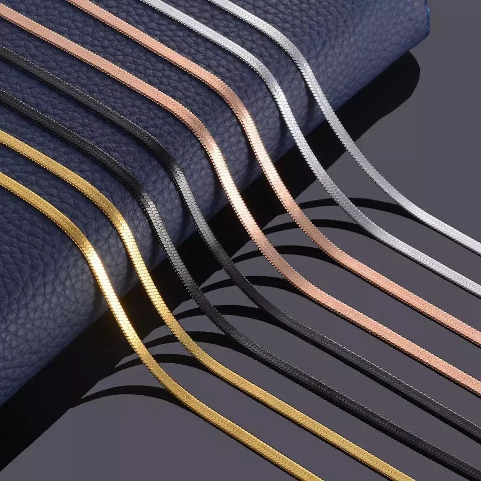 100% женское колье из нержавеющей стали с плоским змеиным узором Радужное розовое