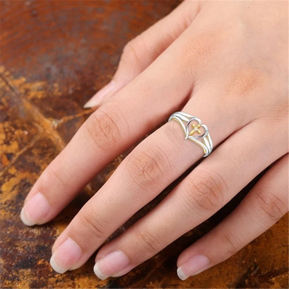 

Two-color heart-shaped faith cross ring women's prom party prayer jewelry birthday gift popular women's ring wholesale