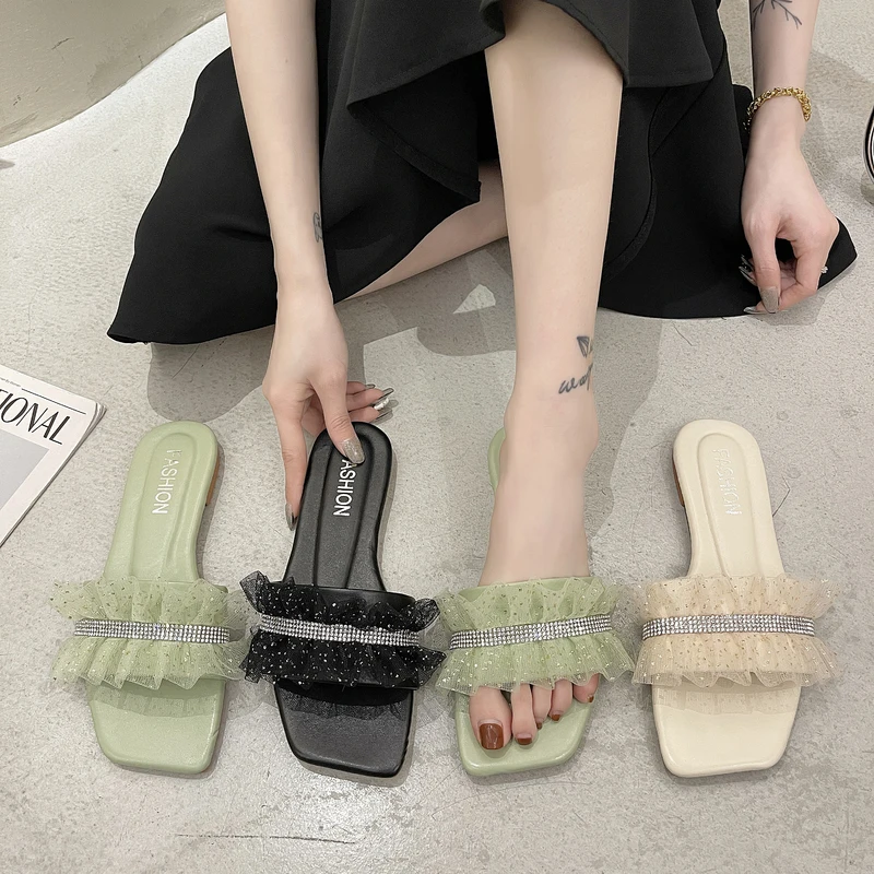 

Slippers Casual Female Shoes Low Slides Summer Clogs Woman Jelly Flip Flops Luxury 2021 Beach Flat Glitter Soft PU Fretwork Crys
