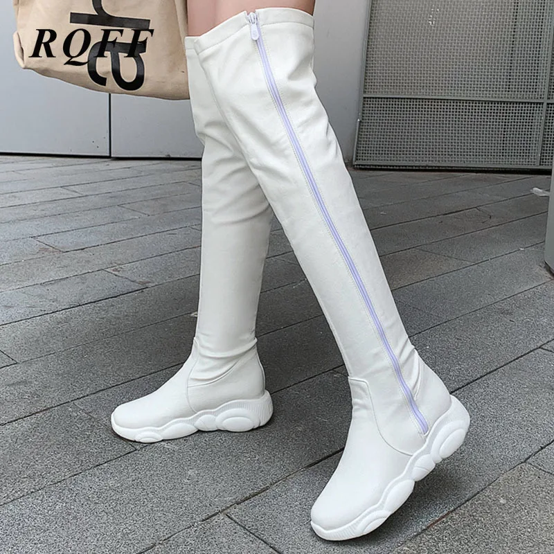 Женские сапоги выше колена на молнии черные или белые однотонные из