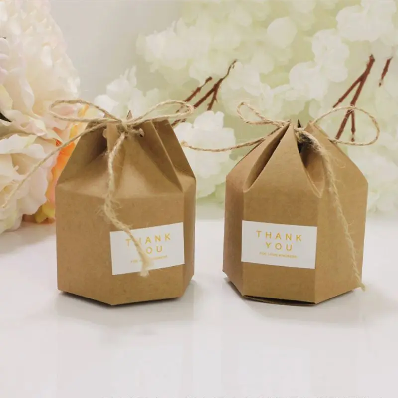 

K3NA 50pcs/pack Kraft Paper Candy Present Boxes Creative Hexagon Sweet Packing Boxes with Hemp Rope Wedding Party Candy Box