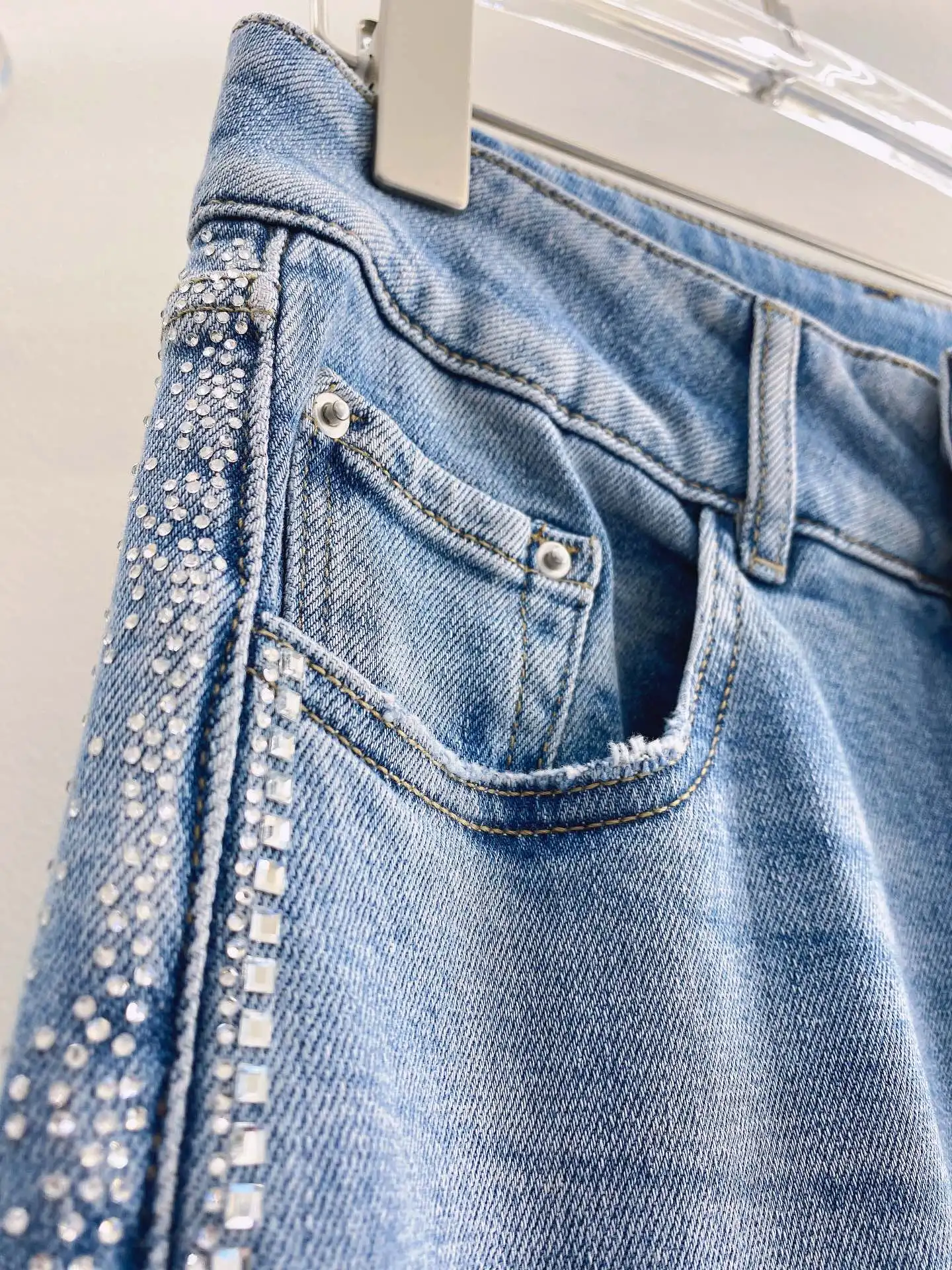 new women fashion 2021 loose high-waisted wide-leg jeans with diamonds 0401