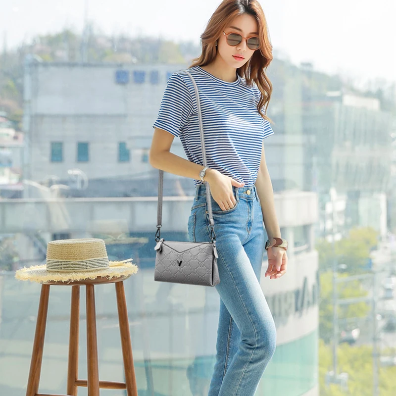 Модные маленькие женские сумки мессенджеры Маленькая кожаная сумка на плечо