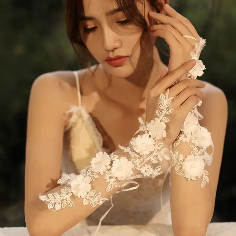 

Women White Fingerless Hollow Embroidery Flower Faux Pearl Bridal Wedding Gloves