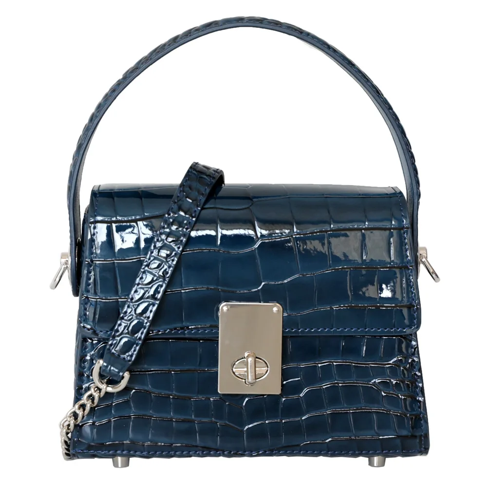 

Niche design new crocodile leather fashion wild small square bag retro bag leather women's bag tide
